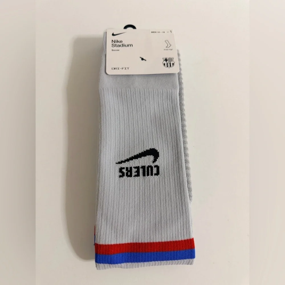 Nike Stadium Soccer Knee High FCB Culers Socks FC Barcelona Men’s Large 12-15